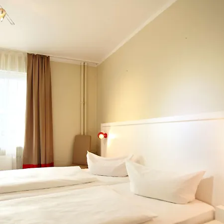 Hotel Ostseehalle By Premiere Classe