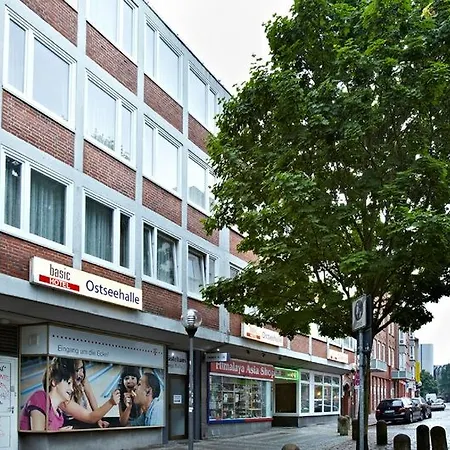 Ostseehalle By Premiere Classe *