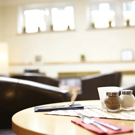 Ostseehalle By Premiere Classe *