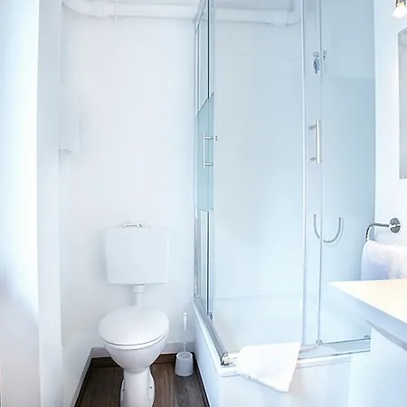 Ostseehalle By Premiere Classe Hotel