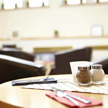 Hotel Ostseehalle By Premiere Classe