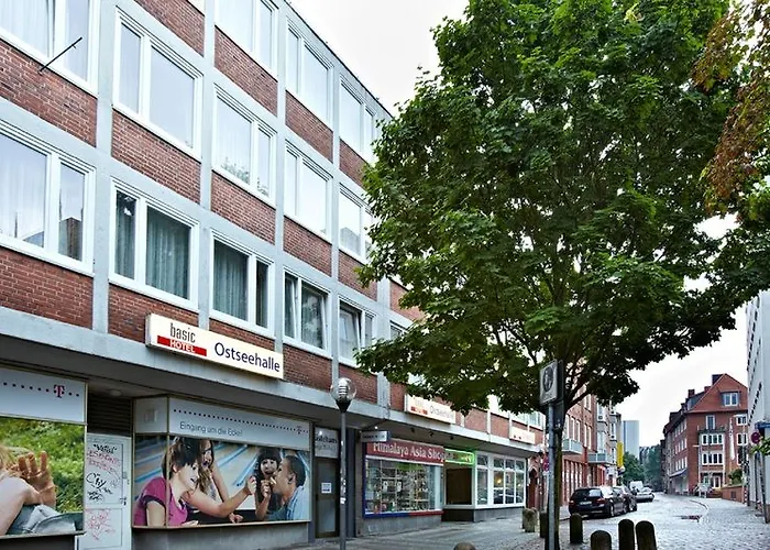 Ostseehalle By Premiere Classe *